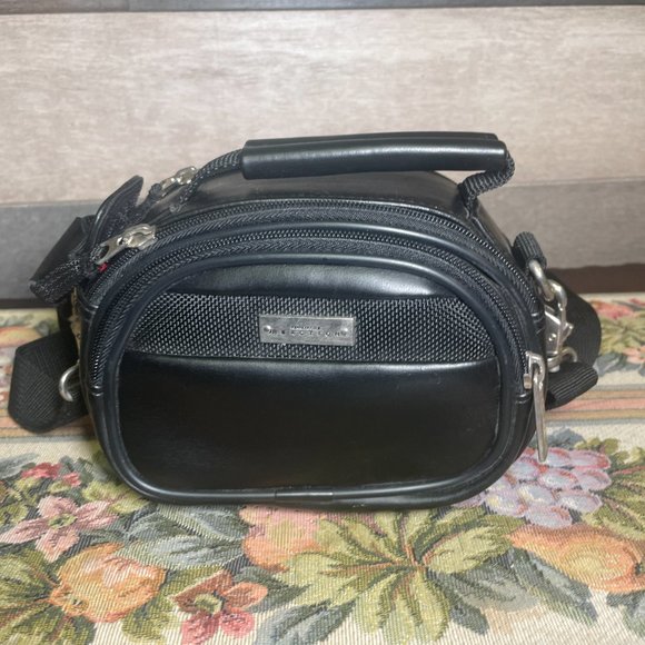 Kenneth Cole Reaction R-tech Camera Photo Video Equip Bag Adjustable Strap Case - Picture 2 of 10